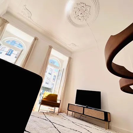 The Royal Garden In Principe Real Appartement Lissabon