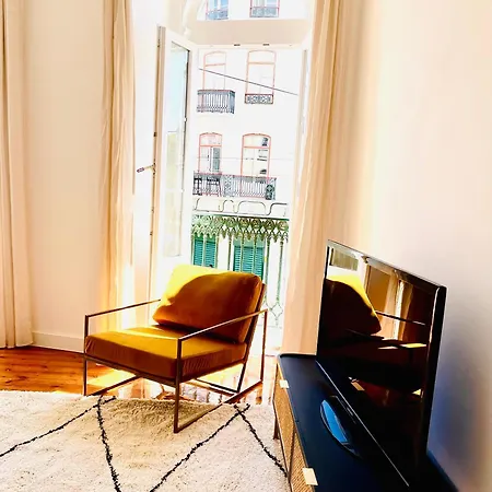 The Royal Garden In Principe Real Lissabon