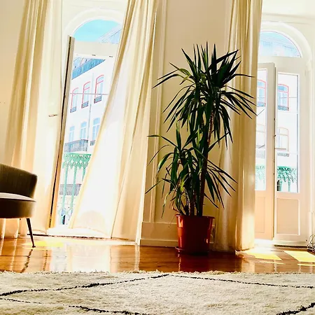 The Royal Garden In Principe Real Appartement