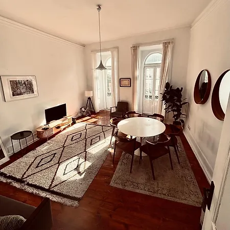 Appartement The Royal Garden In Principe Real Lissabon