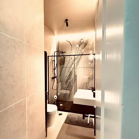 The Royal Garden In Principe Real Appartement