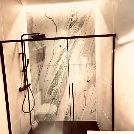 The Royal Garden In Principe Real Lissabon