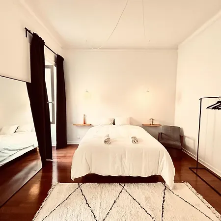 The Royal Garden In Principe Real Appartement