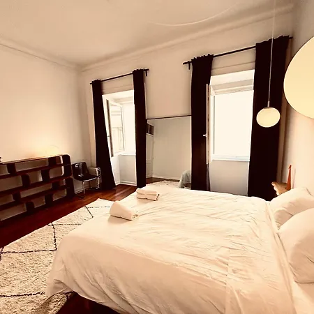 The Royal Garden In Principe Real Appartement Lissabon