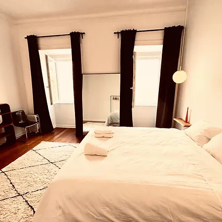 The Royal Garden In Principe Real Appartement Lissabon