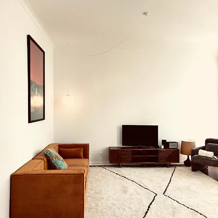 The Royal Garden In Principe Real Lissabon