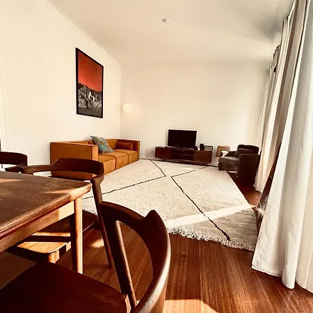 The Royal Garden In Principe Real Appartement