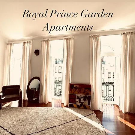 The Royal Garden In Principe Real